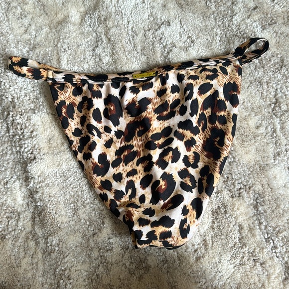 SOMMER RAY LEOPARD BIKINI - Picture 2 of 5